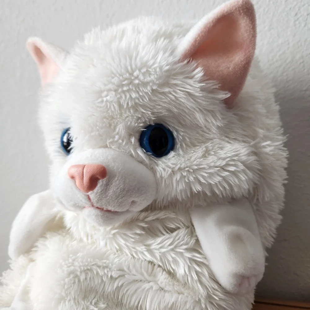 Hideaway Pets White Blue Eye Kitty‎ Persian Cat Plush Stuffed Animal Pillow 15in